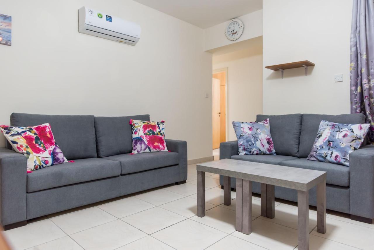 Euro Carissa Flat 101 Apartment Larnaca Ngoại thất bức ảnh